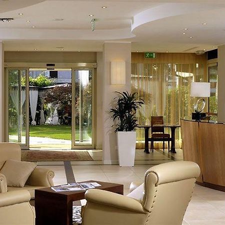 丽兹阿瓜嘉尔梅温泉酒店 Boario Terme 内观 照片